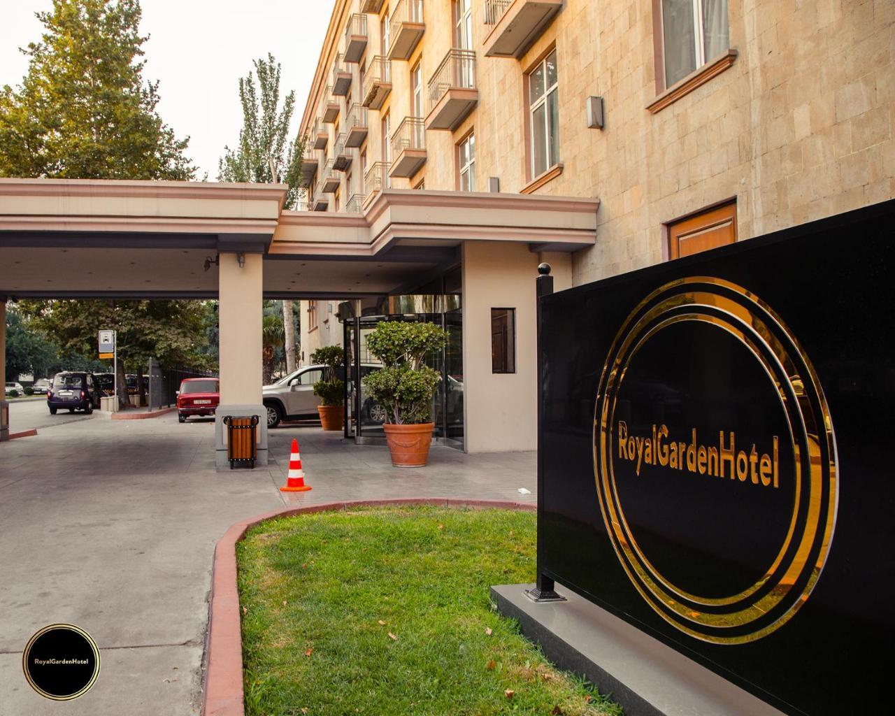 Royal Garden Hotel Baku Exterior foto